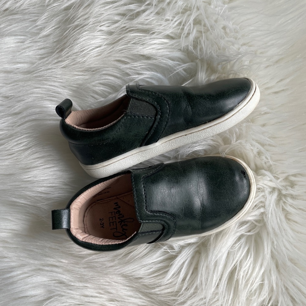 Monkey feet shoes